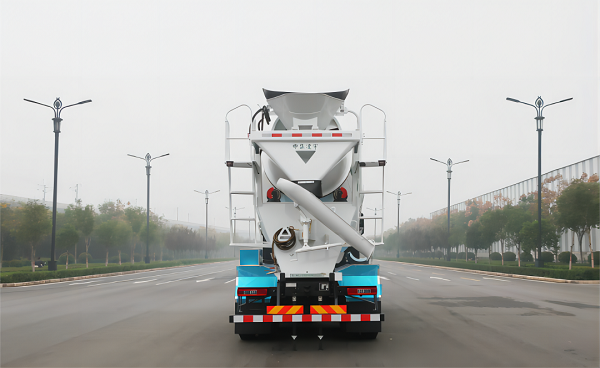 凌宇充换电一体式搅拌车