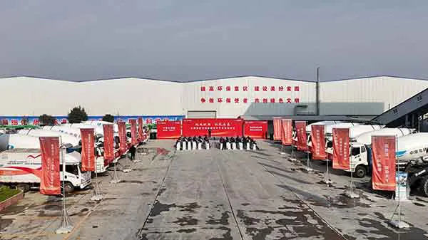 纯电动搅拌车交付