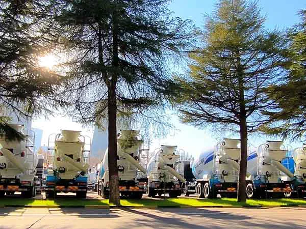 中集车辆“灯塔工厂”硬核密码！带你走进DTB搅拌车智造基地